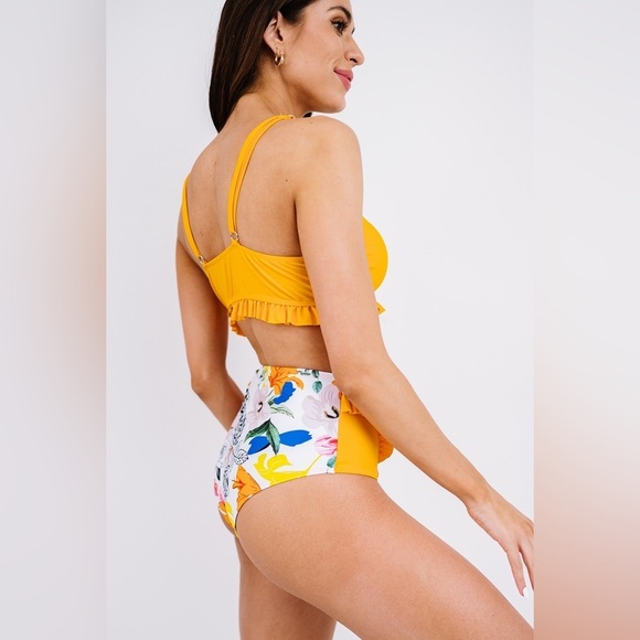 Canary Crush Yellow Bikini Set - Picture 4 of 4